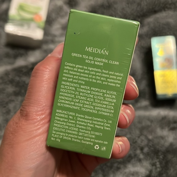 Brand New Skin Care Bundle (items in description) - Picture 8 of 12